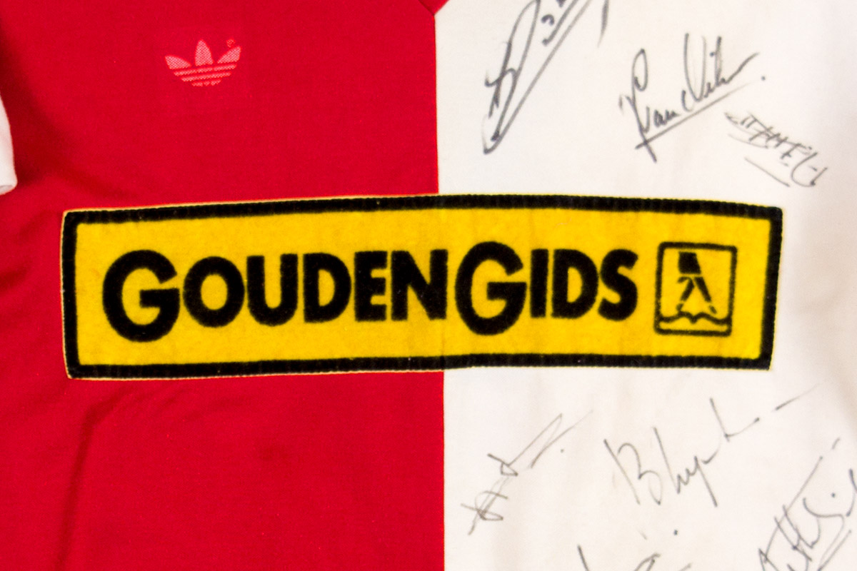 1982 - 1983, Feyenoord matchworn Gouden Gids thuisshirt