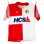 1990 - 1991, Adidas Feyenoord thuisshirt, met HCS sponsor boven rugnummer