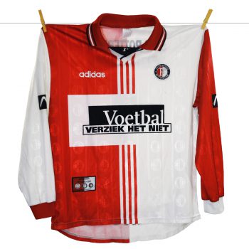 1997 - 1998, Nr. 4 - Voetbal Verziek het Niet speciale uitgave, thuisshirt (proefdruk)